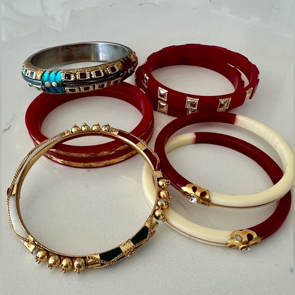 Set of 9 sparkly bangles - Picture 4 of 11